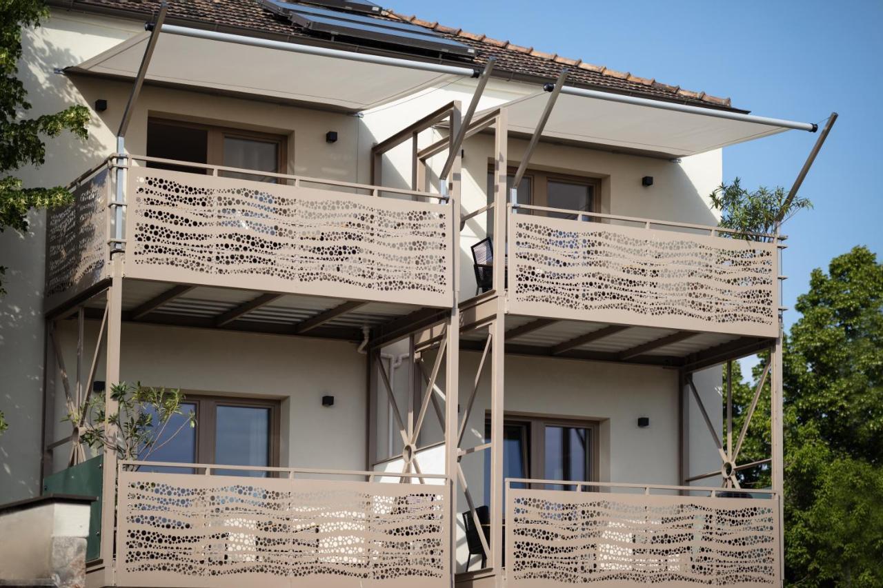 Pannonia Appartements 2 نيوسيدل آم سي المظهر الخارجي الصورة